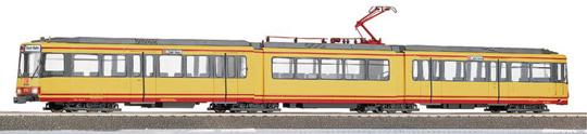 Dual-system tram train BR 450<br /><a href='images/pictures/Roco/63172.jpg' target='_blank'>Full size image</a>